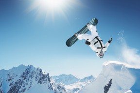 水球比赛朝鲜女队拼搏精神可嘉，女子水球国家队